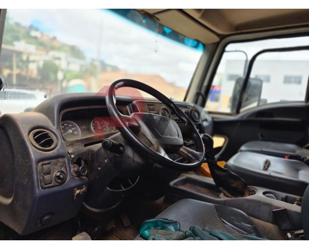 Foto de CAMINHÃO, FORD/CARGO 1319, BRANCA, 2015/2015, DIESEL, CHASSI: 9BFXEB1B5FBS82652, RENAVAM:01058376621 , NO ESTADO EM QUE SE ENCONTRA.