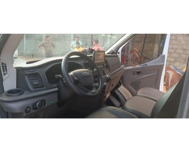 Foto de MICROONIB I/FORD TRANSIT BF PAS16, DIESEL, BRANCA, 2022/2023, CHASSI: WF0BTTVD2PU008579, RENAVAM: 01385675737, NO ESTADO EM QUE SE ENCONTRA.