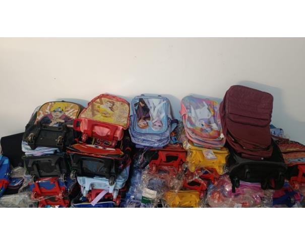 Foto de MOCHILAS DA MARCA BAGAGGIO, APROXIMADAMENTE 100 UNIDADES, NO ESTADO EM QUE SE ENCONTRAM.