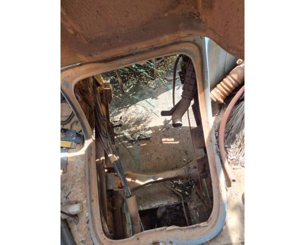 Foto de ONIBUS M.BENZ/INDUSCAR FOZ U, DIESEL, AMARELA, 2010/2010, CHASSI: 9BM384067AB723711, RENAVAM: 00226537030, NO ESTADO EM QUE SE ENCONTRA.