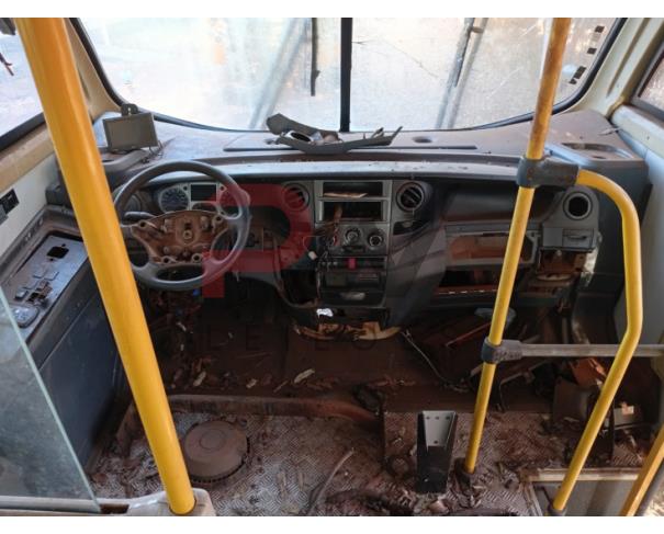 Foto de ONIBUS IVECO/WAYCLASS 70C17HDE, DIESEL, AMARELA, 2016/2016, CHASSI: ...68891, NO ESTADO EM QUE SE ENCONTRA.