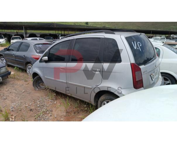 Foto de PASSAGEIRO / FIAT / IDEA ELX FLEX / Placa: HDV1818 / UF: MG / Município: Barbacena Ano fabricação: 2006 / Ano modelo: 2006 / Cor: PRATA / Chassi: 9BD13561372023471 / Motor: 178F3011*7031174* /RENAVAM: 00885259343