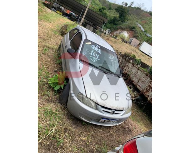 Foto de  PASSAGEIRO / GM / CELTA / Placa: LNI8F76 / UF: RJ / Município: Vassouras / Ano fabricação: 2001 / Ano modelo: 2001 / Cor: PRATA / Chassi: 9BGRD08Z01G162382 / Motor: 7A0007235 / RENAVAM: 00761290362, NO ESTADO EM QUE SE ENCONTRA. 