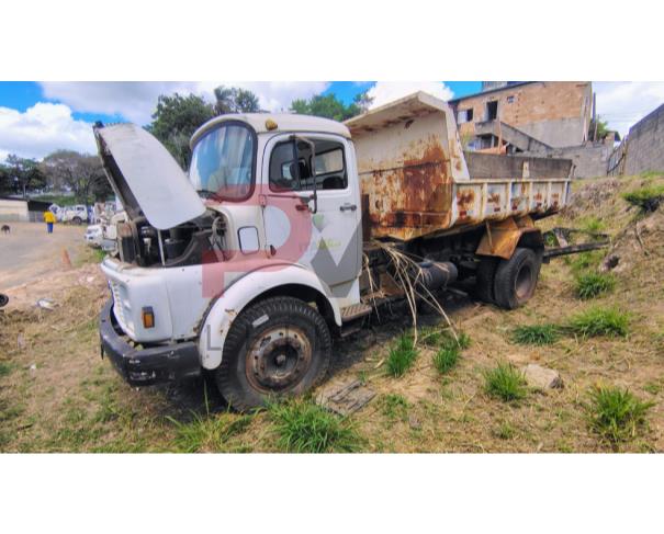 Foto de CARGA / CAMINHAO M.B./M.BENZ L 1313, 1987/1987, DIESEL, BRANCA, CHASSI: 9BM345002GB735163, RENAVAM: 00266596134, NO ESTADO EM QUE SE ENCONTRA. MOTOR AVARIADO.