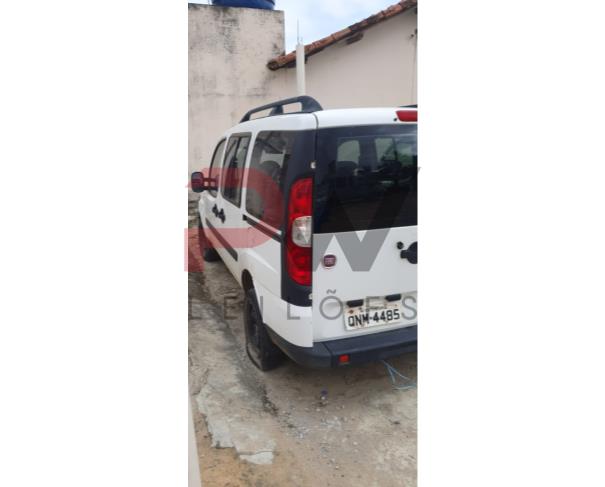 Foto de PASSAGEIRO / AUTOMOVEL FIAT/DOBLO ESSENCE 7L E, ALCOOL/GASOLIN, 2017/2017, PLACA QNM-4485, CHASSI: 9BD1196GDH1141315, RENAVAM: 01133191697, NO ESTADO EM QUE SE ENCONTRA. 