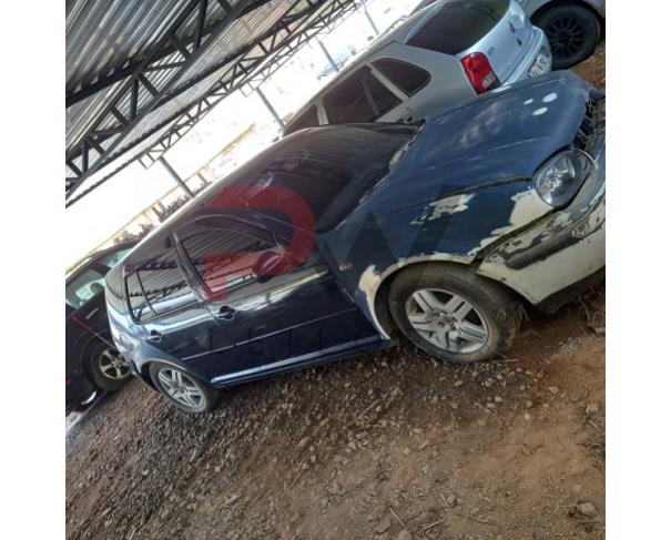 Foto de PASSAGEIRO / VW / GOLF / Placa: AJP-0737  UF: MG / Município: Durandé / Ano fabricação:2000 / Ano modelo: 2000 /Cor: AZUL / Chassi:9BWCA01J014027507 /Motor: AKL727039 RENAVAM: 00747491283, NO ESTADO EM QUE SE ENCONTRA. 