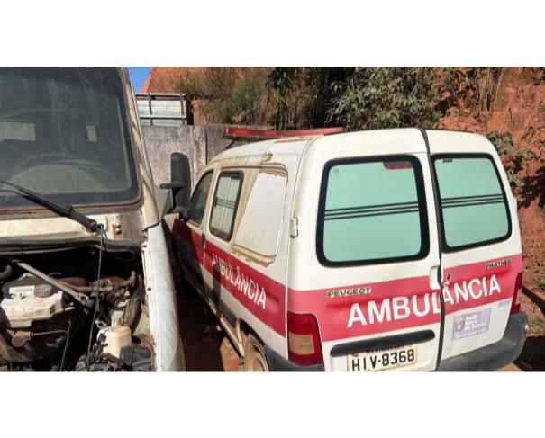 Foto de CAMINHONETE I/PEUGEOT PART GREENCAR, ALCOOL/GASOLINA, BRANCA, 2017/2018, CHASSI: 8AEGCN6A8JG512231, RENAVAM: 01148869465, NO ESTADO EM QUE SE ENCONTRA.