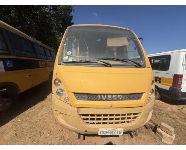 Foto de ONIBUS, IVECO/CITYCLASS 70C17, AMARELA, 2013/2013, DIESEL, CHASSI: 93ZL68C01D8452757, RENAVAM: 00565517414, NO ESTADO EM QUE SE ENCONTRA.
