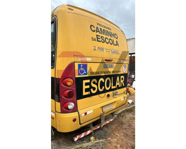 Foto de ONIBUS IVECO/CITYCLASS 70C17, DIESEL, AMARELA, 2013/2013, CHASSI: ...52765, NO ESTADO EM QUE SE ENCONTRA.