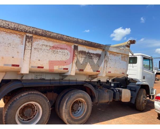 Foto de CARGA / CAMINHAO M.BENZ/ATRON 2729 K 6X4, 03P, 286CV, ANO/MOD 2013/2013, COR BRANCA, NO ESTADO E CONDIÇÕES QUE SE ENCONTRA.