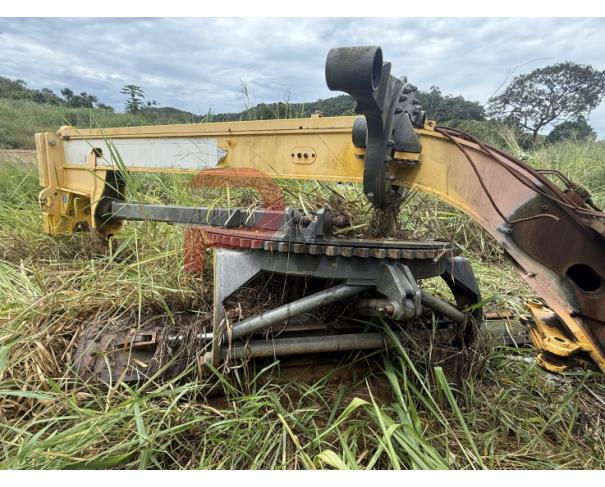 Foto de MOTONIVELADORA NEW HOLLAND,  RG 140 - B, AMARELA, ANO 2013, SERIE NDAF02974, CHASSI HBZN0140EDAAF02974, NO ESTADO EM QUE SE ENCONTRA.