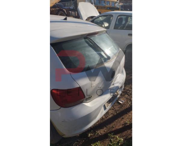 Foto de PAS/AUTOMOVEL VW/GOL TL MB, ALCOOL/GASOLINA, 2014/2015, BRANCA, CHASSI:9BWAA45U8FP021253 , RENAVAM:01008248484 , NO ESTADO EM QUE SE ENCONTRA.