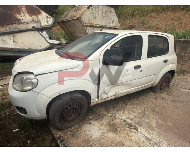 Foto de PASSAGEIRO / AUTOMOVEL FIAT/UNO VIVACE 1.0, 2014/2014, ALC/GASOL, BRANCA, CHASSI: 9BD195152E0554231, RENAVAM: 00997096454, NO ESTADO EM QUE SE ENCONTRA. MOTOR AVARIADO.