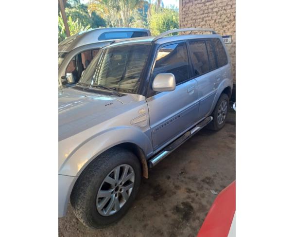 Foto de UTILITARI MMC/PAJERO TR4 FLEX HP, 2011/2012, ALC/GASOL, PRATA, CHASSI: 93XFNH77WCCB61063, RENAVAM: 00334317835, NO ESTADO EM QUE SE ENCONTRA.