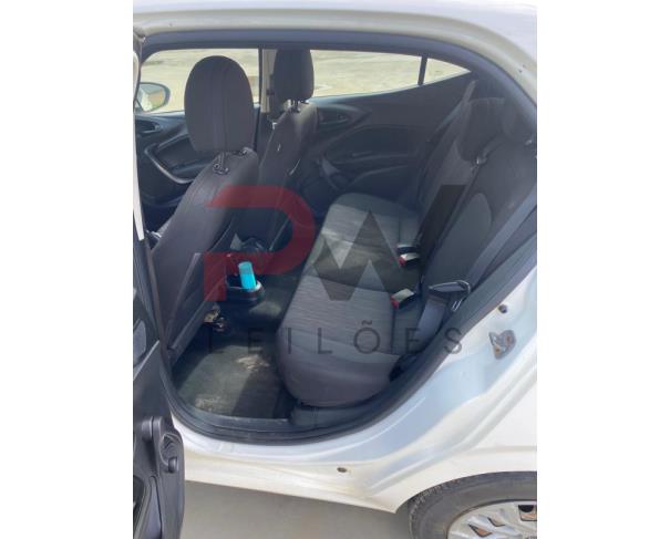 Foto de AUTOMOVEL FIAT/ARGO DRIVE 1.0, RENAVAM Nº 01294581322, CHASSI Nº 9BD358AFNNYL82407, ANO FABRICAÇÃO 2022, ANO MODELO 2022, COR BRANCA, FLEX (ÁLCOOL/GASOLINA), 75 CV, VEÍCULO DE 5 PASSAGEIROS, NO ESTADO EM QUE SE ENCONTRA.