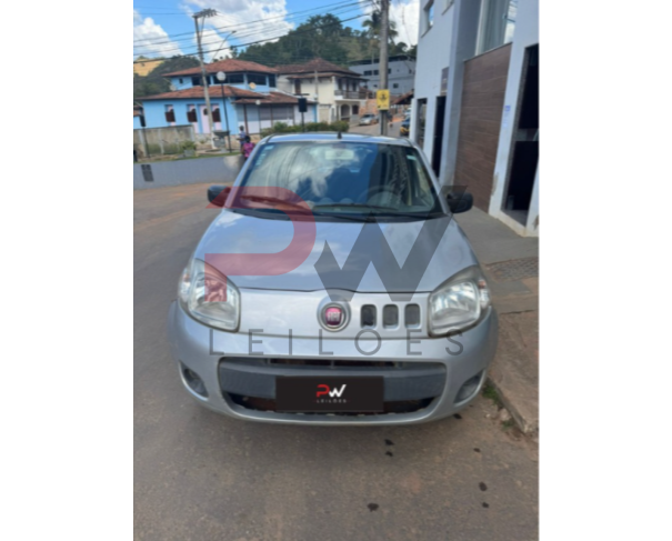 Foto de FIAT/UNO VIVACE 1.0, ALCOOL/GASOLINA, PRATA, 2014/2014, CHASSI: ...00617, NO ESTADO EM QUE SE ENCONTRA.
