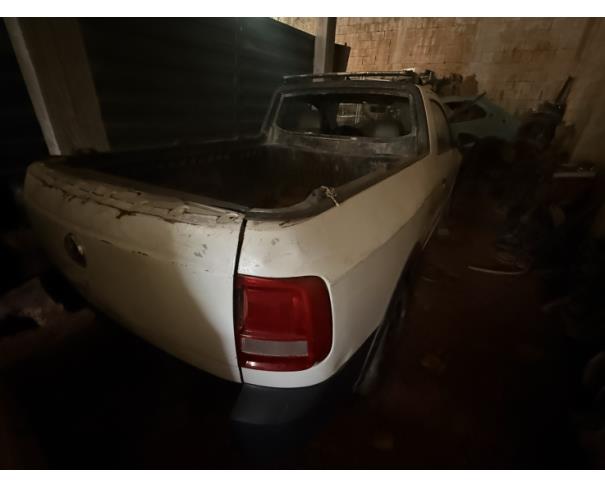 Foto de CAMINHONETE VW/NOVA SAVEIRO RB MBVS, ALCOOL/GASOLINA, BRANCA, 2018/2019, CHASSI: 9BWKB45UXKP020424, RENAVAM: 01161669148, NO ESTADO EM QUE SE ENCONTRA.