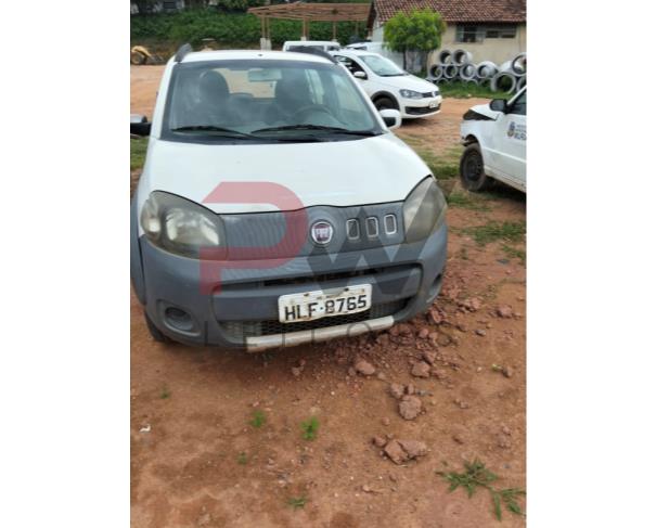 Foto de AUTOMOVEL FIAT/UNO WAY 1.0, ALCOOL/GASOLINA, BRANCA, 2012/2012, CHASSI: 9BD195162C0337217, RENAVAM: 00463084454, NO ESTADO EM QUE SE ENCONTRA.