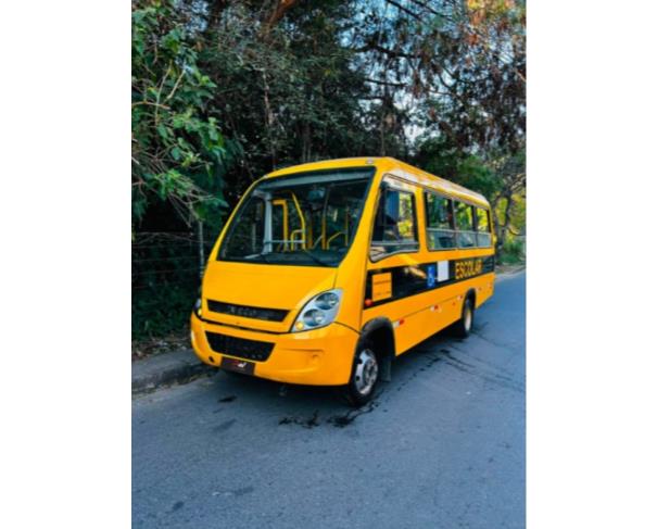 Foto de ONIBUS IVECO/CITYCLASS 70C17, DIESEL, AMARELA, 2012/2013, NO ESTADO EM QUE SE ENCONTRA.