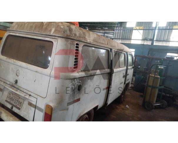Foto de MISTO / CAMIONETA VW/KOMBI, 1997/1998, GASOL, BRANCA, PLACA HMM - 0705, RENAVAM: 00698536835, CHASSI: 9BWZZZ237VP047042. NO ESTADO EM QUE SE ENCONTRA. 