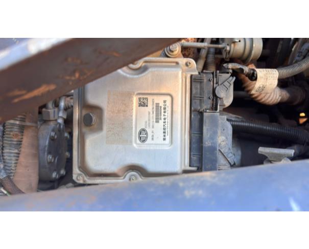 Foto de RETROESCAVADEIRA XCMG, XT870BR, AMARELA, ANO 2021, Nº DE IDENT: XUG08700GMPA0U75, NO ESTADO EM QUE SE ENCONTRA.