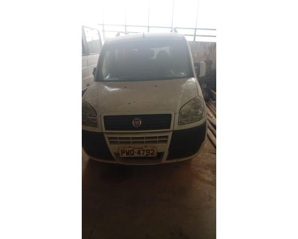 Foto de AUTOMOVEL, FIAT/DOBLO ATTRACTIV 1.4, BRANCA, 2015/2016, ALCOOL/GASOLINA, CHASSI: 9BD11970UG1130950, RENAVAM: 01062365345, NO ESTADO EM QUE SE ENCONTRA.