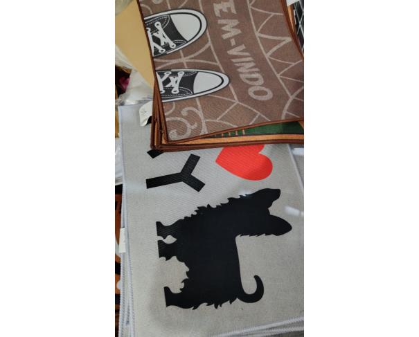 Foto de LOTE DE DIVERSOS PRODUTOS E UTILIDADES, NO ESTADO EM QUE SE ENCONTRAM. 