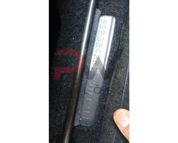 Foto de PASSAGEIRO / TOYOTA / COROLLA XLI18FLEX /Placa: LUP2131 / UF: MG Município: Juiz de Fora /Ano fabricação: 2008 / Ano modelo: 2008 / Cor: PRETA / Chassi: 9BRBB42E195011911 /Motor: 4758313 /RENAVAM: 00968054307, NO ESTADO EM QUE SE ENCONTRA. 