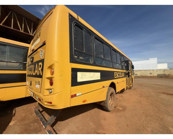 Foto de ONIBUS IVECO/GRANCLASS 150S21E, DIESEL, AMARELA, 2016/2017, CHASSI: 93ZA01LF0H8930882, RENAVAM: 01114103729, NO ESTADO EM QUE SE ENCONTRA.