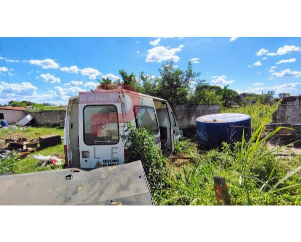 Foto de SUCATA SEM BAIXA, ESPECIAL / CAMINHONETE FIAT/DUCATO M RONTAN AMB, 2005/2005, DIESEL, BRANCA, ANTIGA PLACA HMG-4480, NO ESTADO EM QUE SE ENCONTRA.