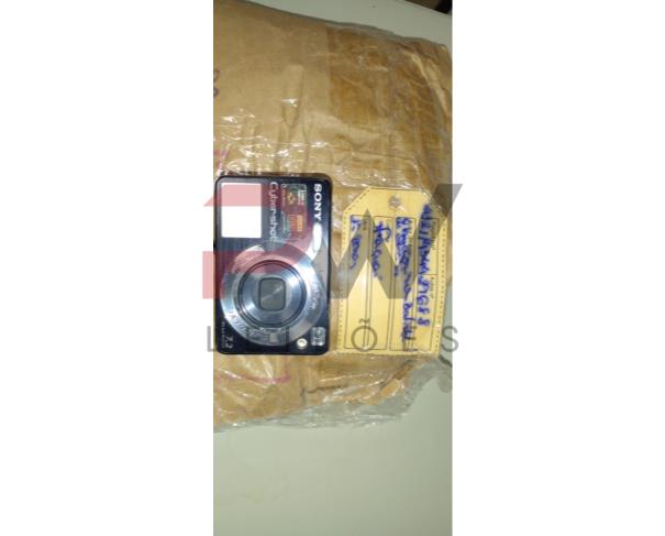 Foto de CÂMARA DIGITAL, MARCA SONY, COR PRETA, NO ESTADO EM QUE SE ENCONTRA. 