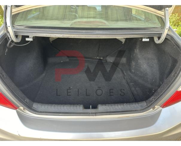 Foto de AUTOMOVEL HONDA/CIVIC LXS, ALCOOL/GASOLINA, PRATA, 2013/2014, CHASSI: ...02009, NO ESTADO EM QUE SE ENCONTRA.