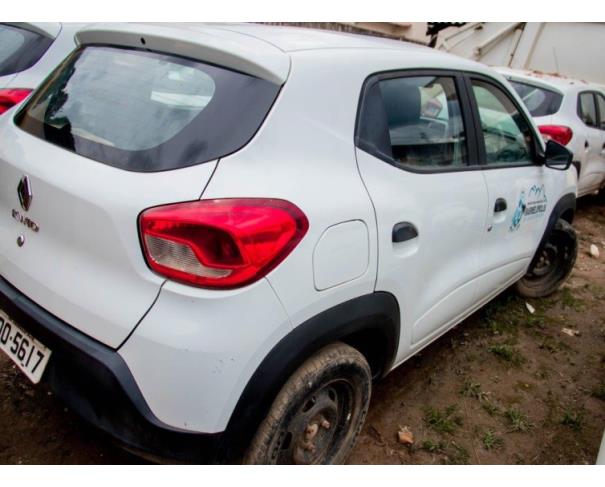Foto de PAS/AUTOMOVEL  RENAULT/KWID LIFE 10 MT, ALCOOL/GASOLINA, 2018/2019, BRANCA, PLACA: QOO-5617, RENAVAM: 01155657044, CHASSI: 93YRBB008KJ401001, NO ESTADO EM QUE SE ENCONTRA.