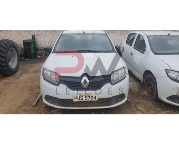 Foto de PASSAGEIRO / AUTOMOVEL RENAULT/SANDERO AUTH 10, ALCOOL/GASOLINA, BRANCA, 2014/2015, PLACA PUS-9764, CHASSI: 93Y5SRD04FJ510105, RENAVAM: 01018549576, NO ESTADO EM QUE SE ENCONTRA.