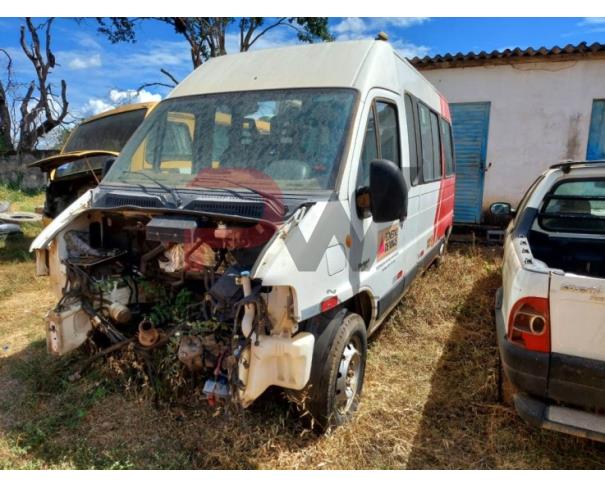 Foto de PASSAGEIRO/MICROONIBUS/FIAT DUCATO GREENCAR M01, 2014/2014, DIESEL, BRANCA, PLACA:PVC-9802, RENAVAM:01027764140, CHASSI:93W245H34E2138988, NO ESTADO EM QUE SE ENCONTRA.