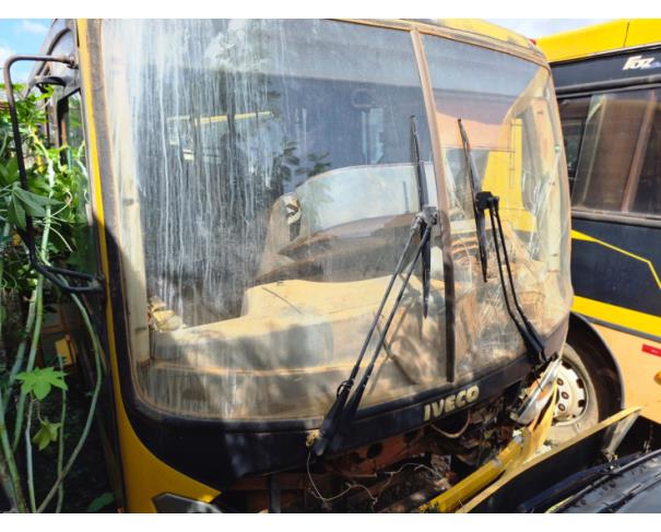 Foto de ONIBUS IVECO/SENIORCLASS 150SE, DIESEL, AMARELA, 2016/2017, CHASSI: 93ZA01LF0H8931408, RENAVAM: 01114099942, NO ESTADO EM QUE SE ENCONTRA.