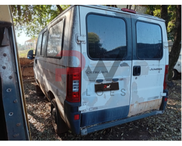 Foto de MICROONIB CITROEN/JUMPER M33M 2.3, DIESEL, BRANCA, 2015/2015, CHASSI: ...48492, NO ESTADO EM QUE SE ENCONTRA.