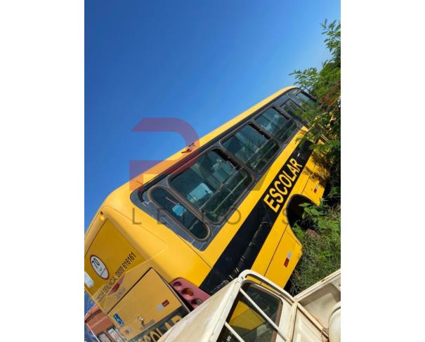 Foto de PAS/ONIBUS VW/15.190 EOD ESCOLAR HD, DIESEL, ANO/MOD 2012/2013, COR AMARELA, NO ESTADO EM QUE SE ENCONTRA.