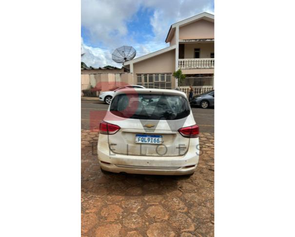 Foto de AUTOMOVEL, CHEV/SPIN 1.8L AT PREMIER, BRANCA, 2022/2023, ALCOOL/GASOLINA, CHASSI: 9BGJP7520PB185456, RENAVAM: 01329339581, NO ESTADO EM QUE SE ENCONTRA.