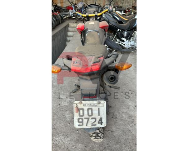 Foto de PASSAGEIRO / HONDA / NXR160 BROS ESDD / Placa: OOI9724 / UF: MG / Município: Pitangui / Ano fabricação: 2014 / Ano modelo: 2014 / Cor: VERMELHA / Chassi: 9C2KD0810FR410258 / Motor: KD08E1F410258 / RENAVAM: 01033508931, NO ESTADO EM QUE SE ENCONTRA. 