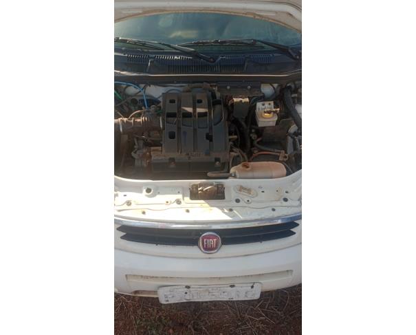 Foto de AUTOMOVEL  FIAT/PALIO FIRE, ALCOOL/GASOLINA, BRANCA, 2015/2016, CHASSI: 9BD17122ZG7570785, RENAVAM: 01077811478, NO ESTADO EM QUE SE ENCONTRA.