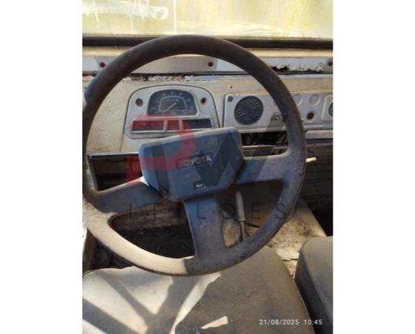 Foto de CARGA / CAMIONETA TOYOTA/BANDEIRANTE, 1991/1991, DIESEL, BRANCA, CHASSI: 9BR0J0040M1014207, RENAVAM: 00607393220, NO ESTADO EM QUE SE ENCONTRA. CHASSI EMPENADO.