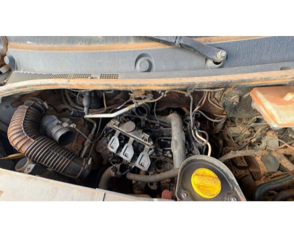 Foto de CAMINHONETE RENAULT/MASTER BF AMB1, DIESEL, BRANCA, 2023/2024, CHASSI: 93YF62000RJ688691, RENAVAM: 01356928150, NO ESTADO EM QUE SE ENCONTRA.