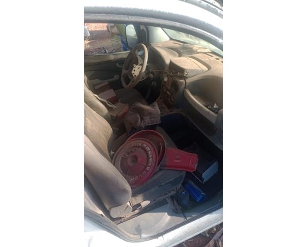 Foto de CAMINHONE FIAT/DOBLO CARGO 1.4, ALCOOL/GASOLINA, BRANCA, 2012/2012, CHASSI: 9BD223153C2025965, RENAVAM: 00457488662, NO ESTADO EM QUE SE ENCONTRA. 
