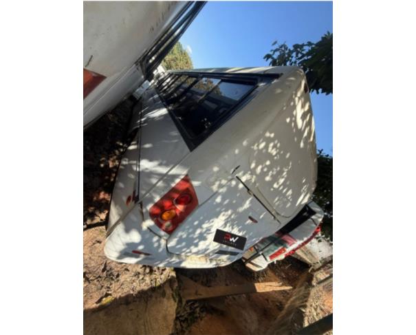 Foto de ONIBUS, M.BENZ/MASC GRANMINI O, BRANCA, 2010/2010, DIESEL, CHASSI: 9BM688277AB704983, RENAVAM: 00219999201, NO ESTADO EM QUE SE ENCONTRA.