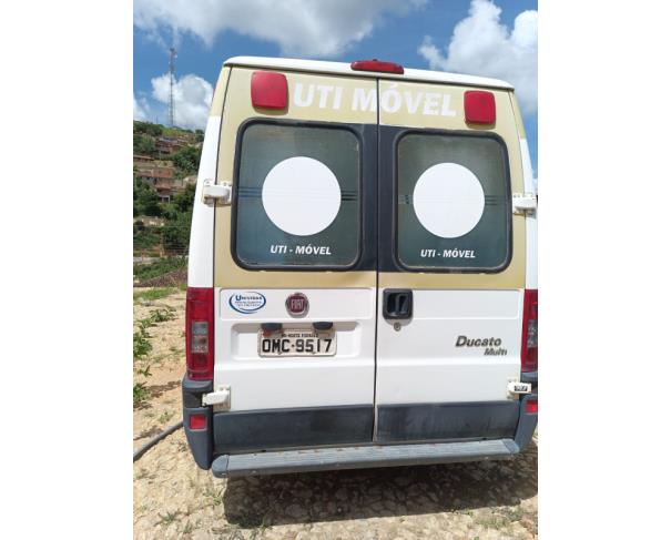Foto de CAMINHONETE FIAT/DUCATO M UNIVIDAS A, DIESEL, BRANCA, 2012/2013, CHASSI:93W245H34D2098830, RENAVAM: 00482546697, NO ESTADO EM QUE SE ENCONTRA.  