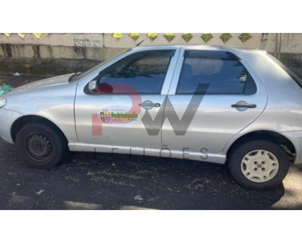 Foto de AUTOMOVEL FIAT/PALIO FIRE FLEX, ALCOOL/GASOLINA, PRATA, 2007/2008, CHASSI: ...19900, NO ESTADO EM QUE SE ENCONTRA.
