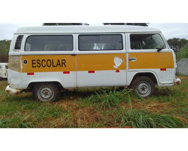 Foto de MICROONIB VW/KOMBI LOTACAO, ALCOOL/GASOLINA, BRANCA, 12 LUGARES, 2012/2013, CHASSI: 9BWMF07X3DP004629, RENAVAM: 00473462087, NO ESTADO EM QUE SE ENCONTRA.