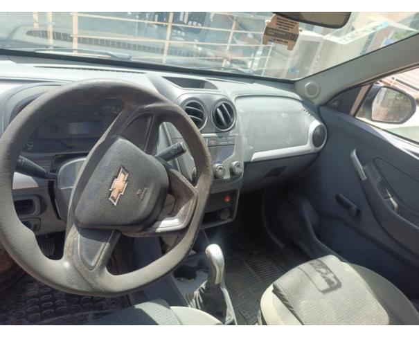 Foto de CAMINHONETE CHEV/MONTANA RAYTEC AMB, ALCOOL/GASOLINA, BRANCA, 2018/2019, CHASSI: 9BGCA8030KB138168, RENAVAM: 01181842511, NO ESTADO EM QUE SE ENCONTRA. 