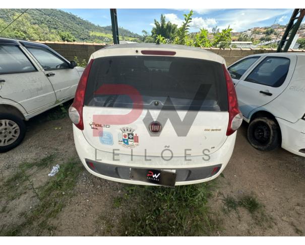 Foto de  AUTOMOVEL I/FIAT PALIO ATTRACT 1.4, ALCOOL/GASOLINA, BRANCA, 2017/2017, CHASSI: ...96537, NO ESTADO EM QUE SE ENCONTRA. 